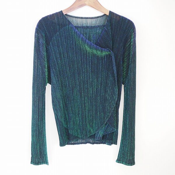 ラメにうっとりする プリーツプリーズのアンサンブルを買取しました