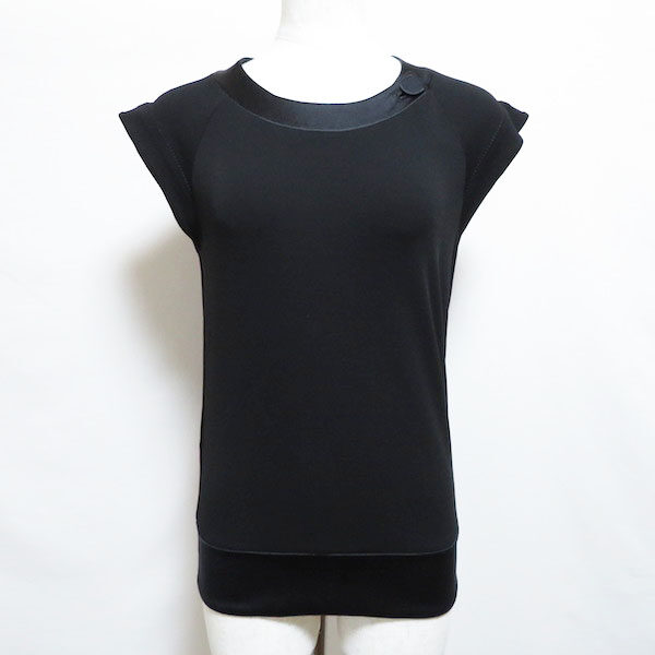 カット具合が美しい ジョルジオアルマーニのカットソーを買取しました