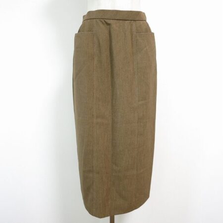 趣ある茶色に惹かれる レリアンのスカートを買取しました