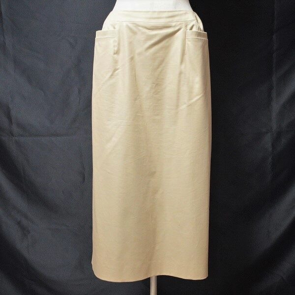 レリアンのロングスカートを買取しました！ベージュ具合が綺麗