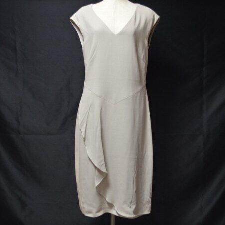 うっとりするラインがGOOD レナランゲのワンピースを買取しました