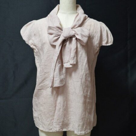 可愛らしいタイに目が行く ヤンマ産業のブラウスを買取しました