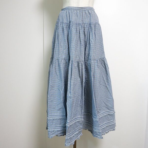 細かなギンガムチェックが可愛い ワンダフルワールドのスカートを買取しました