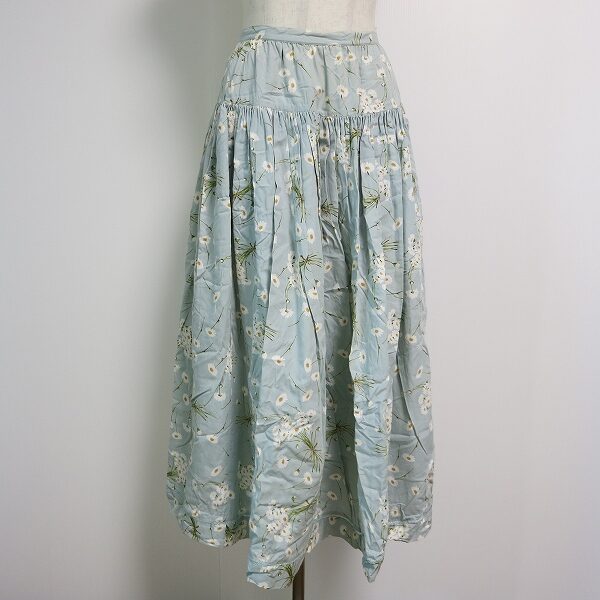 ピンクハウスのスカートを出張買取ご利用のお客様より買取しました