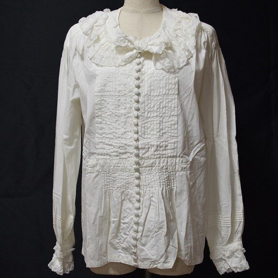 【ピンクハウス】シャツを買取しました！らしいレースにうっとり