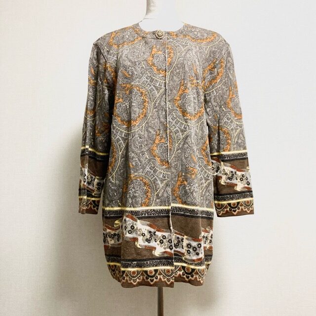 エルミダのカーディガンを買取しました！優雅な柄に見とれる