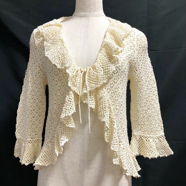 インパクト大！フリルでゴージャス感アップ！ピンクハウスの七分袖カーディガンを買取しました