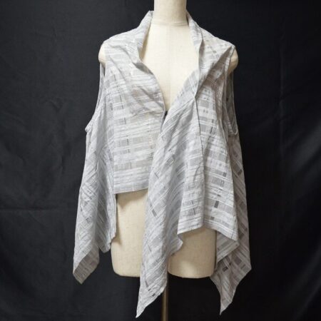 賑やかな広がり具合も嬉しい センソユニコのベストを買取しました