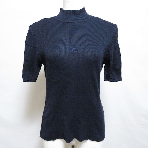 きっちりしたハイネックがいい キャラオクルスのセーターを買取しました