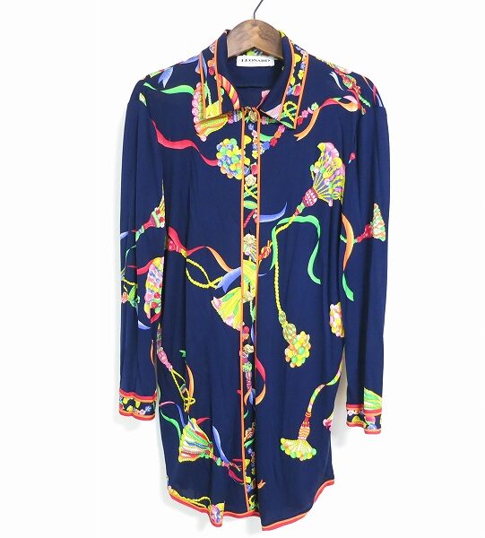 にぎやかなだけでない色合いが素敵!レオナールのブラウスを買取しました