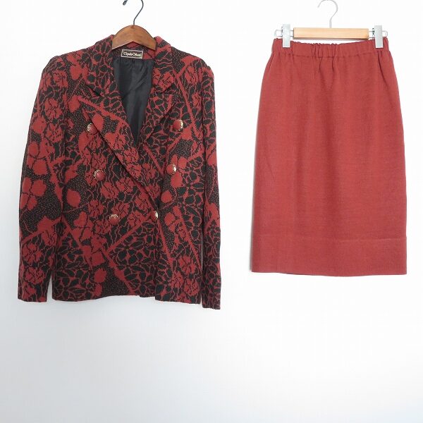 オレンジのお花に胸躍る 斉藤都世子のスカートスーツを買取しました