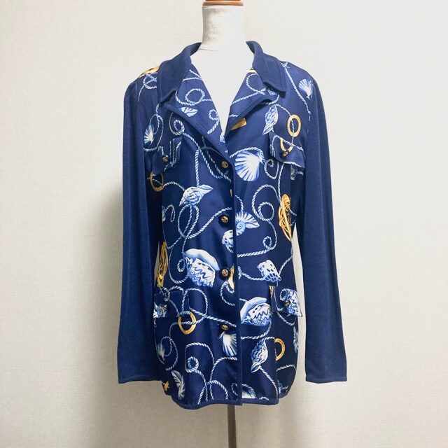 セリーヌのジャケットを買取しました！上品でにぎやかな柄が魅力的