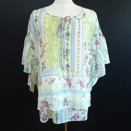 オシャレ女性を虜にするローズティアラのブラウスを買取しました