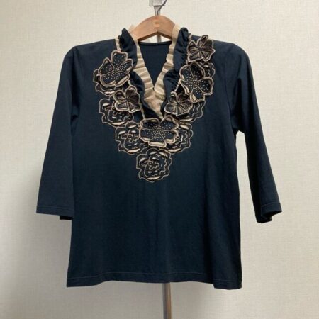 ヒロココシノのカットソーを出張買取ご利用のお客様より買取しました