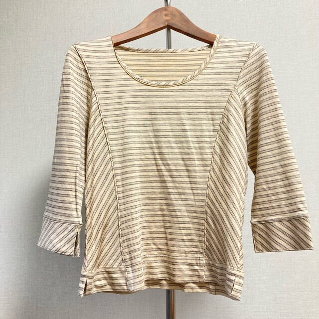 やわらかなボーダーで使いやすい！ヒロココシノのカットソーを買取しました