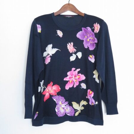 舞うように咲くお花が美しい レオナールのカットソーを買取しました