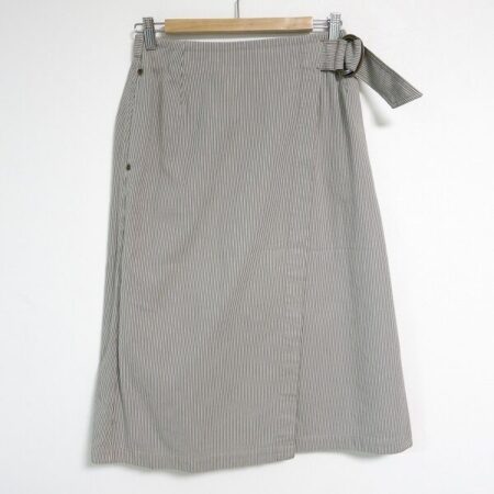 シンプルだけれどしっかりしている レリアンのスカートを買取しました