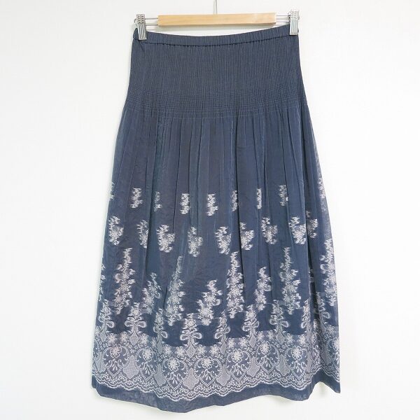レリアンの花柄スカートを買取しました!