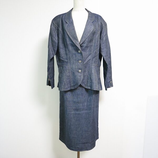 レリアンの青系スカートスーツ15＋をお譲りいただきました