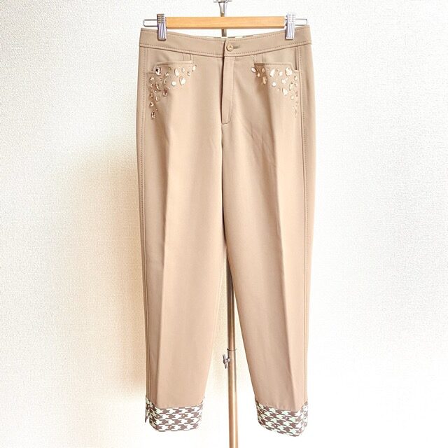 ビジューが綺麗可愛い 伊太利屋のパンツを買取しました