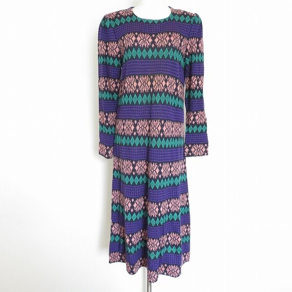 鮮やかな柄で気分も高揚 斉藤都世子のワンピースを買取しました