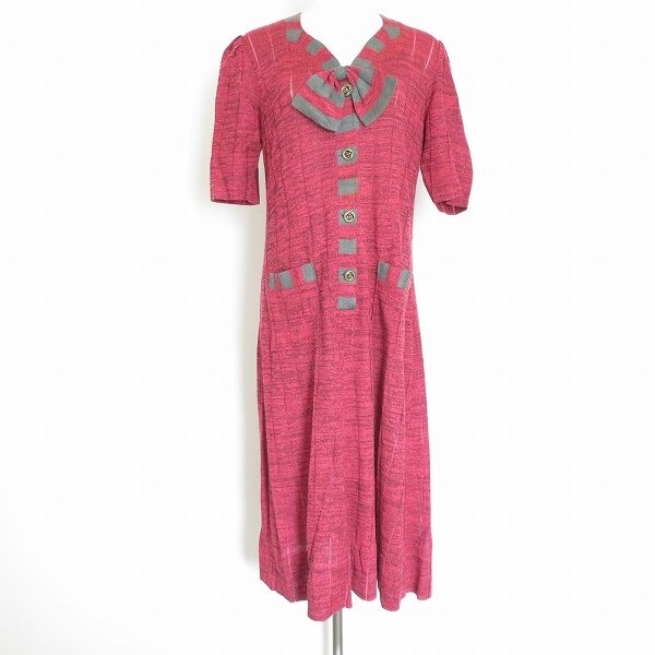 優雅な色合いにグッとくる 斉藤都世子のワンピースを買取しました