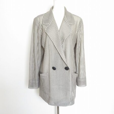 ストライプが綺麗 斉藤都世子のジャケットを買取しました