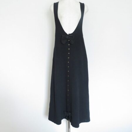 ほっそりしたイメージにもなる ピンクハウスのジャンパースカートを買取しました