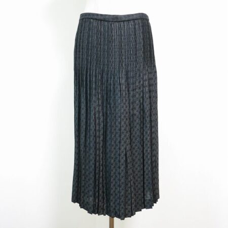 唸るようなシルエット レリアンのスカートを買取しました