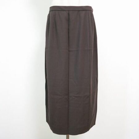 シックな雰囲気全開 レリアンのスカートを買取しました
