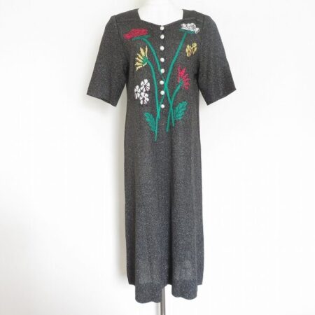 斉藤都世子のワンピースを出張買取ご利用のお客様より買取しました