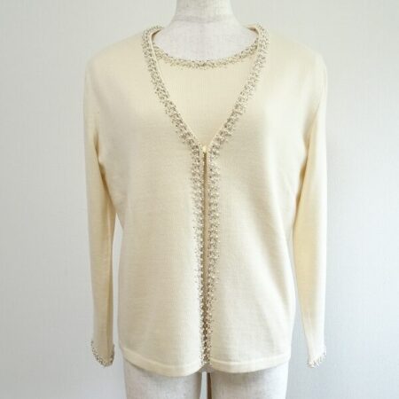 レリアンのアンサンブルを買取しました｜クリーム色が綺麗