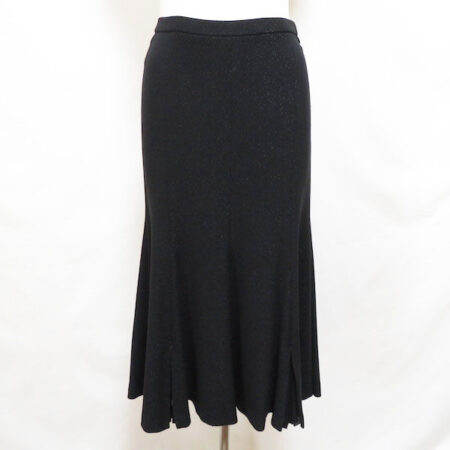 伊太利屋のスカートを宅配買取ご利用のお客様より買取しました