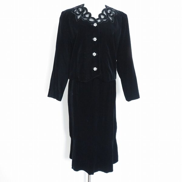 ユキトリイのツーピースを出張買取ご利用のお客様より買取しました