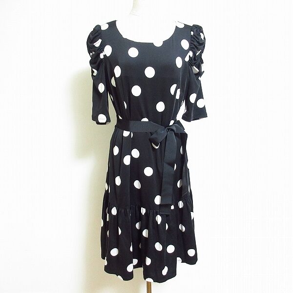 大ぶりドットが可愛い スーパービューティーのワンピースを買取しました