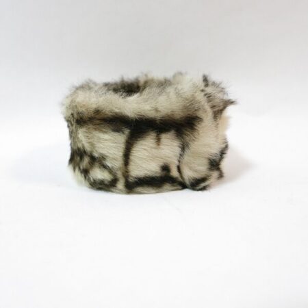 ファーが可愛い クリスチャンディオールのバングルを買取しました