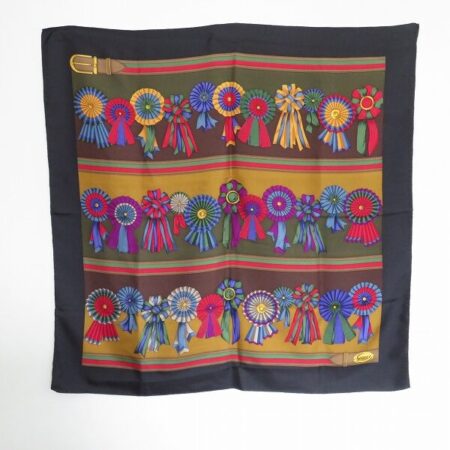 グッチのスカーフを出張買取ご利用のお客様より買取しました