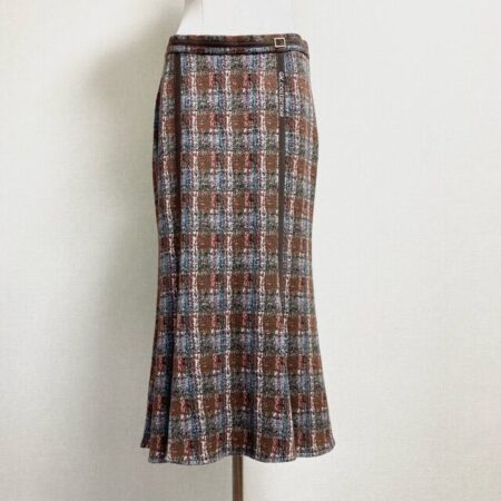 伊太利屋のスカートを出張買取ご利用のお客様より買取しました