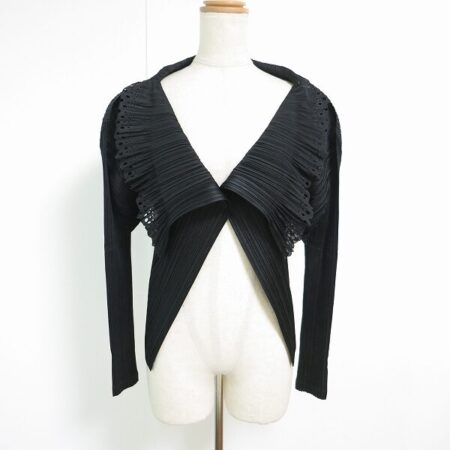 軽く羽織れて品も出る プリーツプリーズのジャケットを買取しました