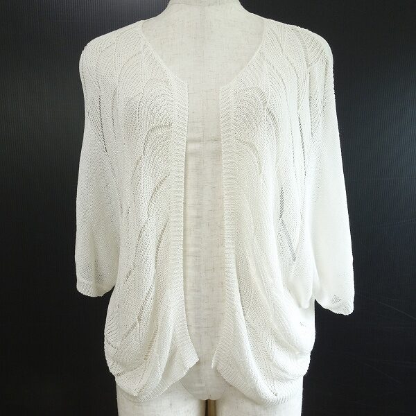 シズカコムロ 4298のカーディガンを出張買取ご利用のお客様より買取しました