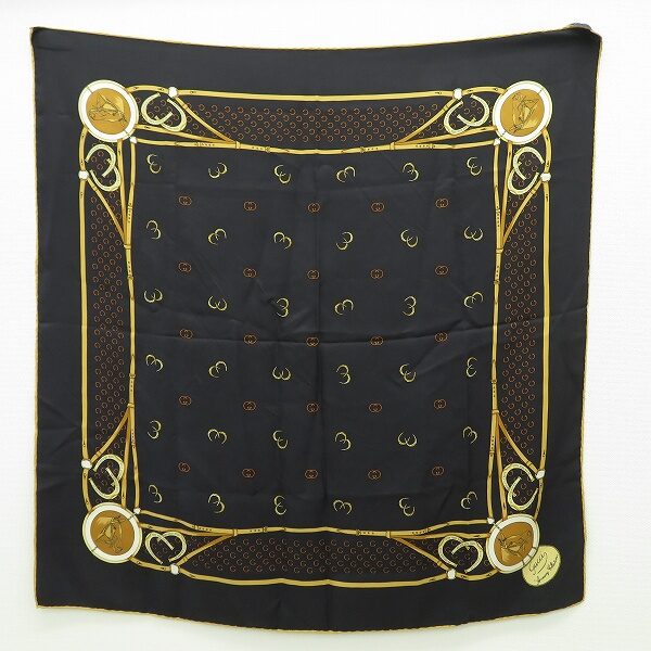 一括・マニュアル査定無し!グッチのスカーフを買取いたしました