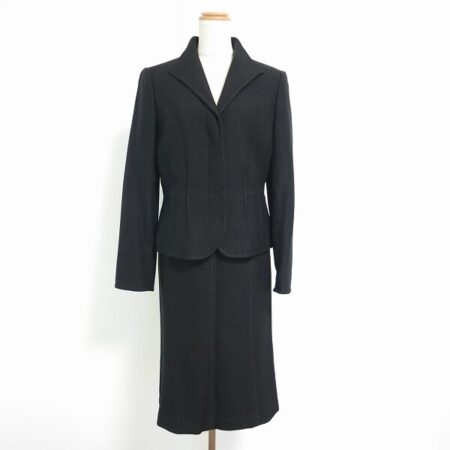 ソニアリキエルのスカートスーツを出張買取ご利用のお客様より買取しました