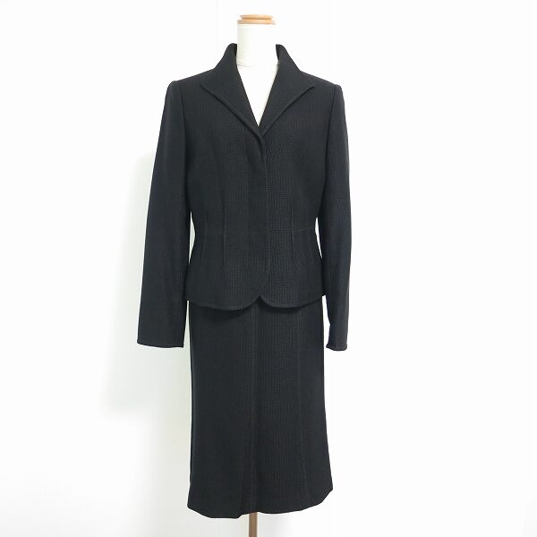 ソニアリキエルのスカートスーツを出張買取ご利用のお客様より買取しました