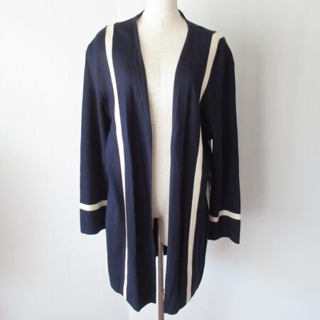 【ハナエモリ】紺×白でシャキッと決まる カーディガンを買取しました