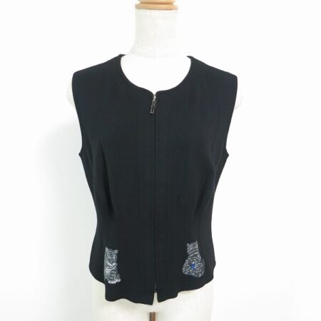 大人世代ブランド買取ならアクイール！伊太利屋のベストを買取いたしました