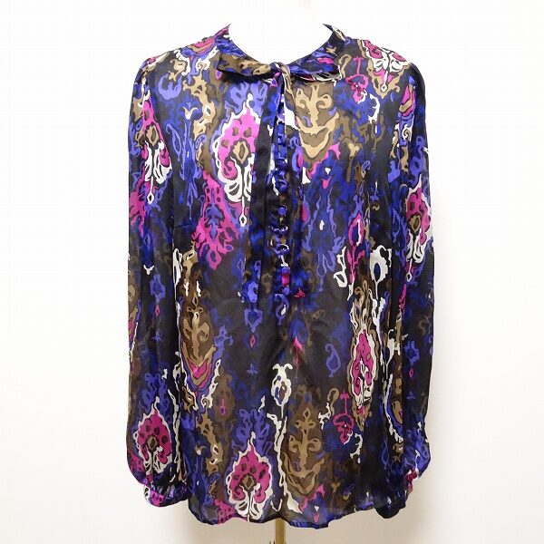 エスカーダのブラウスを出張買取ご利用のお客様より買取しました