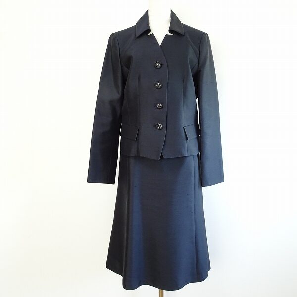 レリアンのスカートスーツを買取しました！優秀 シルク素材