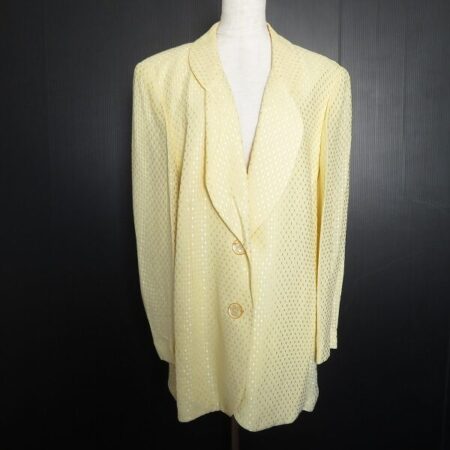 専門査定を受けたいならアクイールへ！レリアンのジャケットを買取いたしました