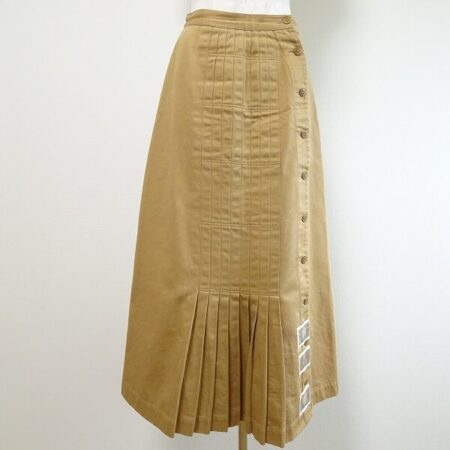 お洋服の拘りポイントまで査定！ピンクハウスのスカートを買取いたしました