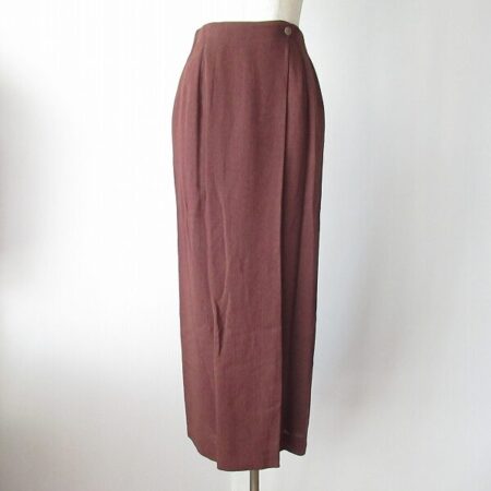 巻きスカート風でエレガントに ヨーガンレールのスカートを買取しました